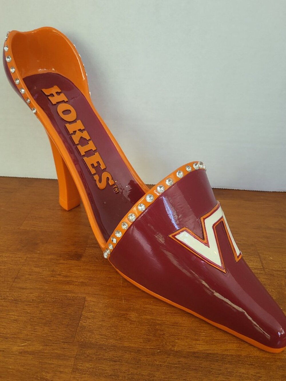 VIRGINIA TECH HOKIES Wine Bottle Holder High Heel Bling Shoe Fan Decor VPI Glam